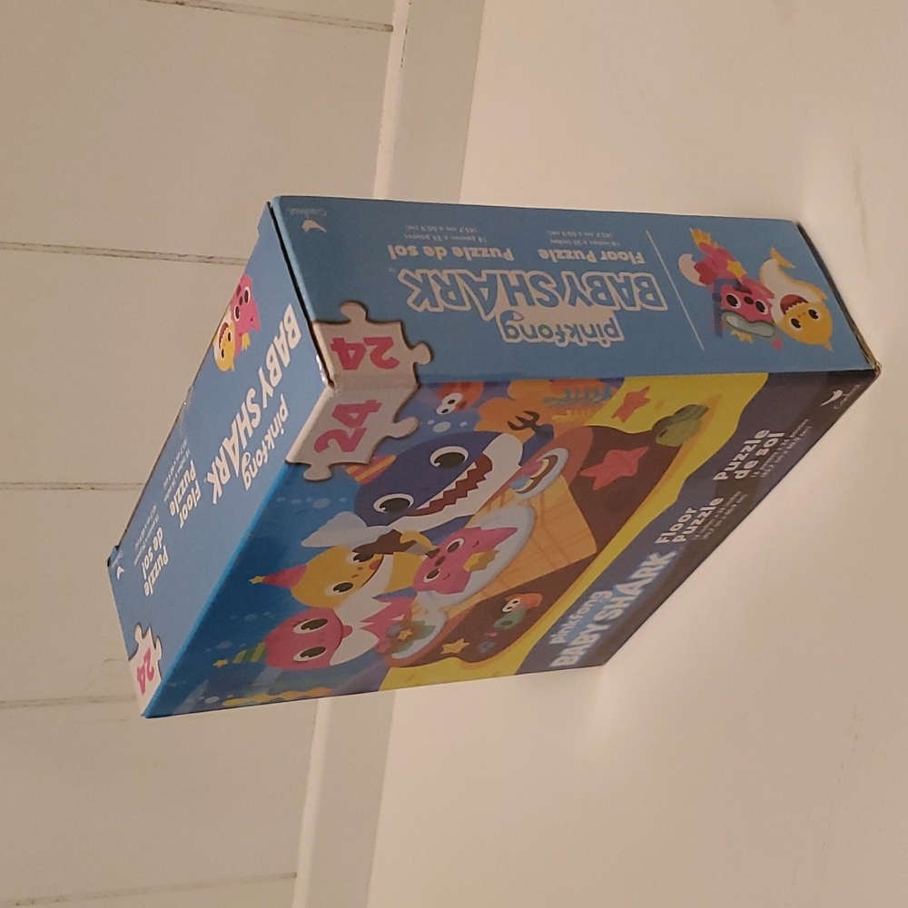 Toy - Picture 2 of 5